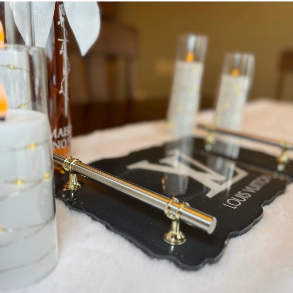 LV “Handmade”Black and White Logo Decorative Serving Tray with Gold Handles. - Picture 7 of 12